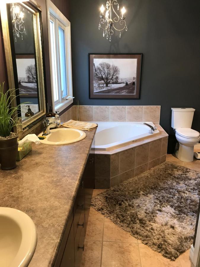Apartament Cozy Luxury On The Thames In Ontario! Londyn Zewnętrze zdjęcie