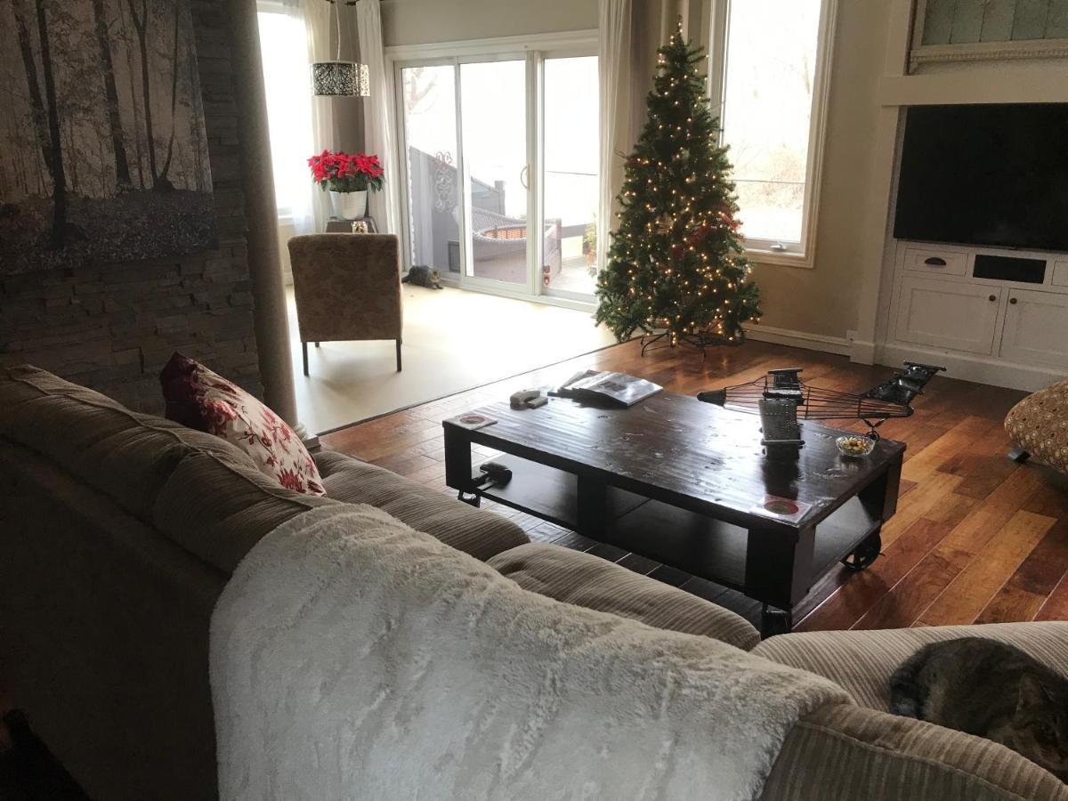 Apartament Cozy Luxury On The Thames In Ontario! Londyn Zewnętrze zdjęcie