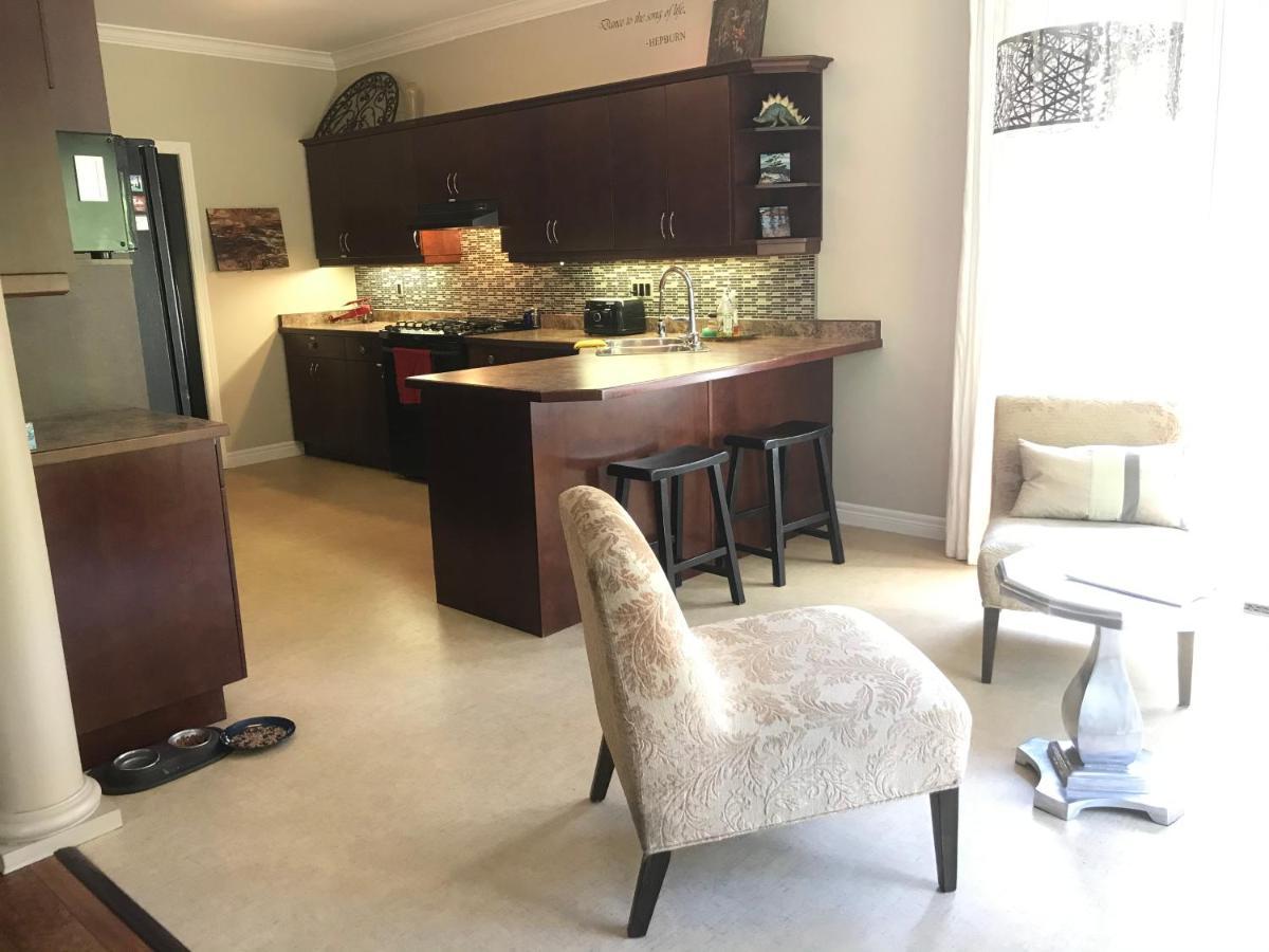 Apartament Cozy Luxury On The Thames In Ontario! Londyn Zewnętrze zdjęcie